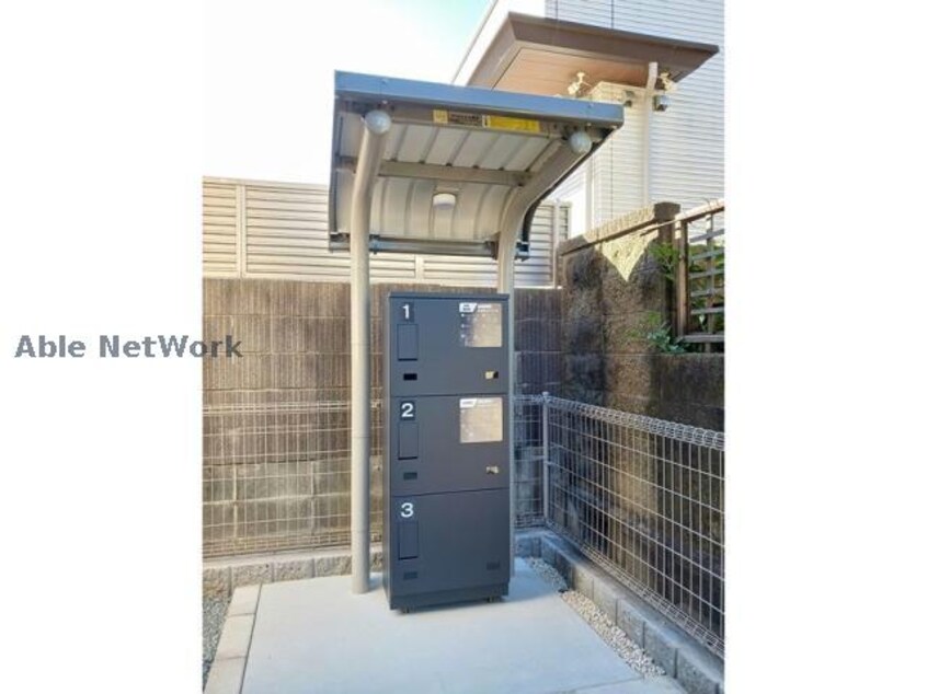  Ｌｕｍｉｎｏｕｓ　栄