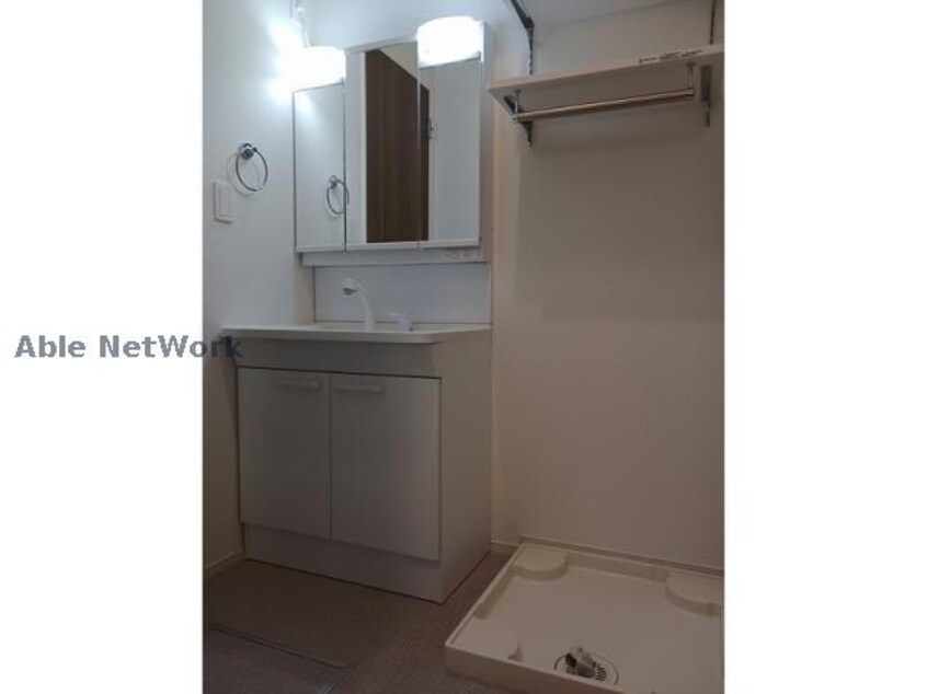  Ｌｕｍｉｎｏｕｓ　栄