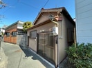 蒲郡市三谷町四舗貸家の外観
