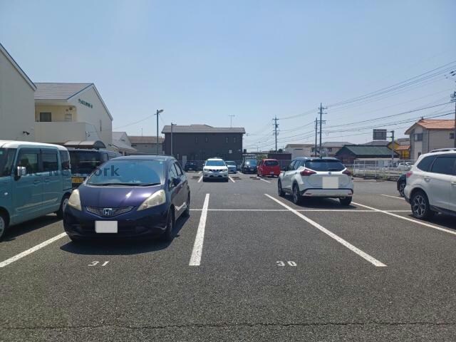  ジュネス八ツ面B棟