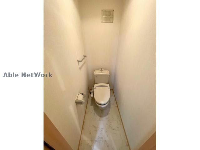  アムール財木屋　B