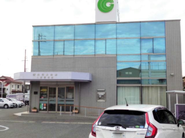 蒲郡信用金庫八百富支店(銀行)まで402m アゼリアⅢ