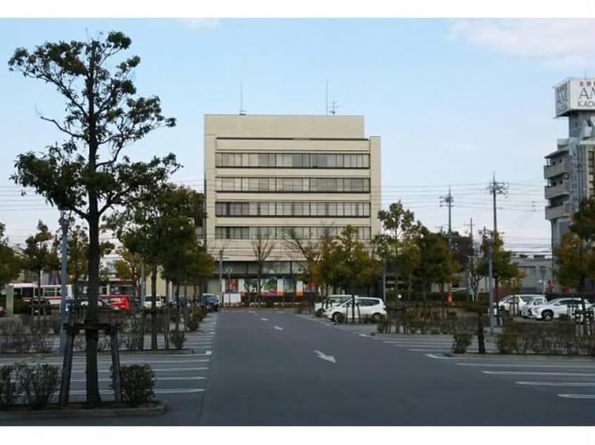 西尾信用金庫本店(銀行)まで964m セイバリー　あかね