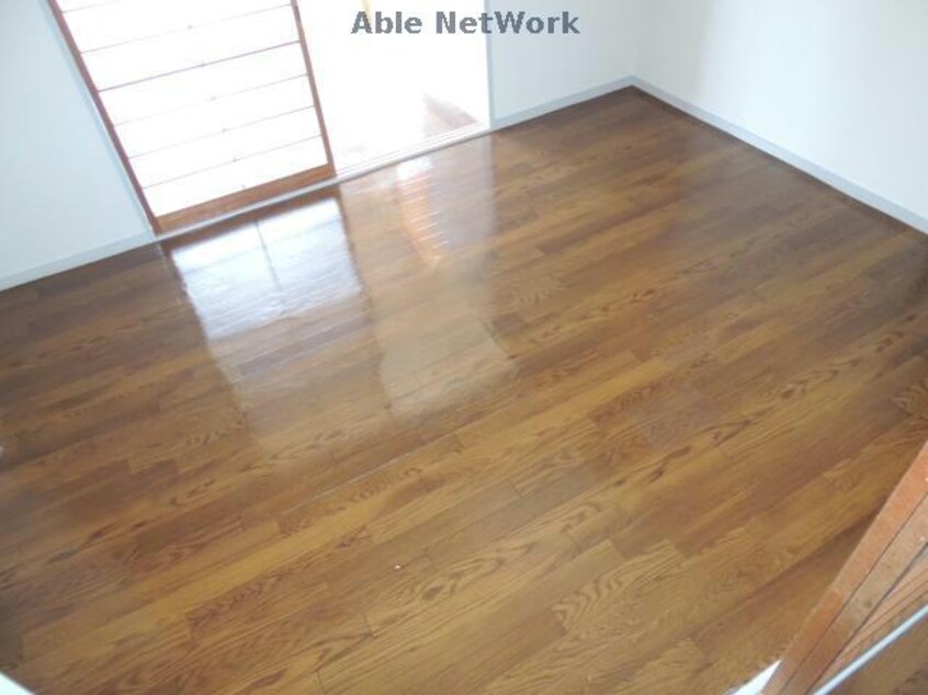  エルシャトー鴻之台