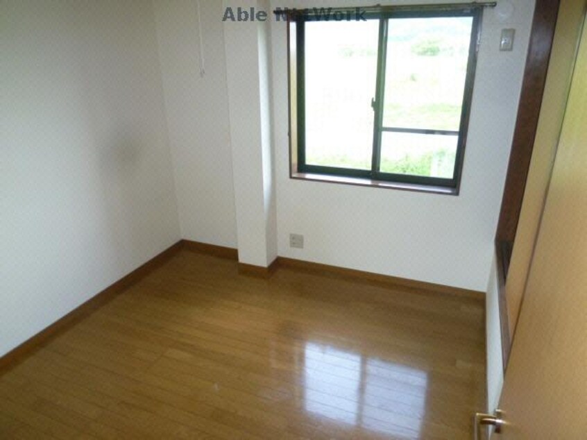  リバーサイド小田