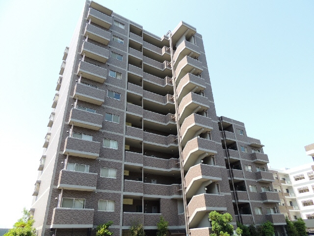  レジデンシャル金剛