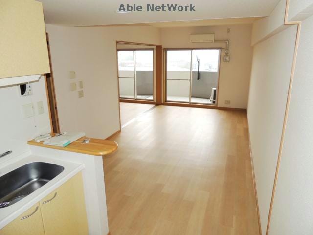  レジデンシャル金剛