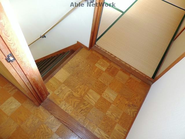  緑ヶ丘本町貸家