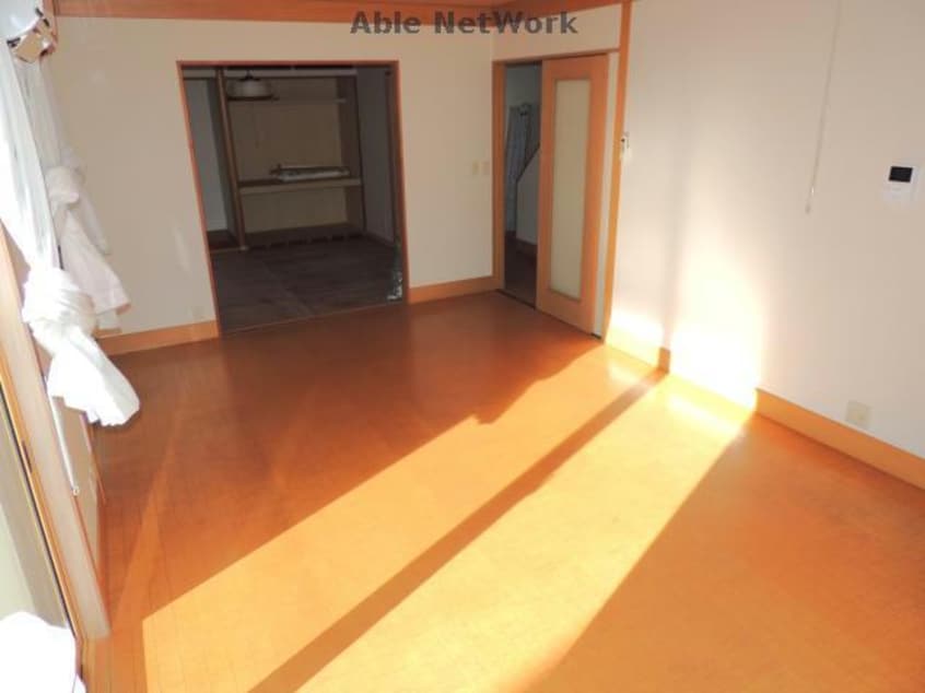  つつじが丘北8番町貸家