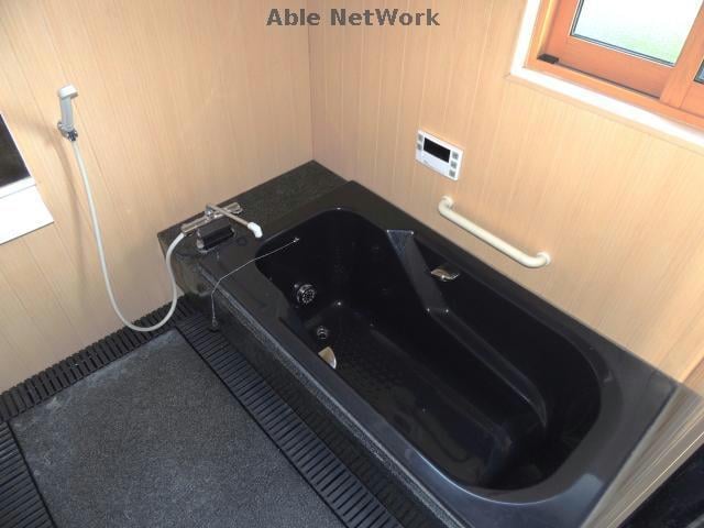  つつじが丘北8番町貸家