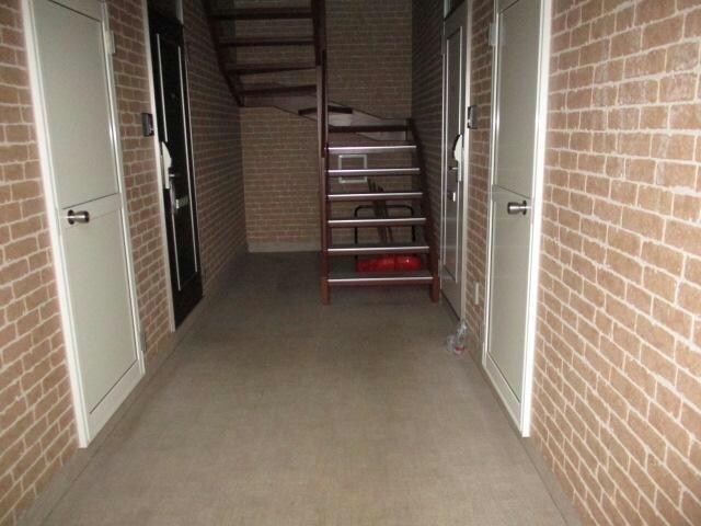  グランオアシスB