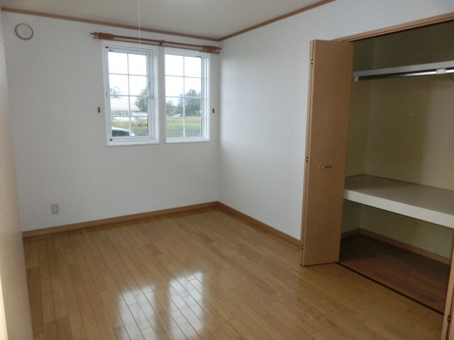 洋室 Ms HouseB(向町)