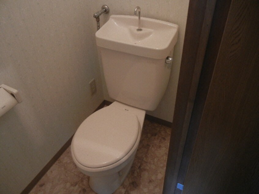 トイレ プチメゾン２・１６