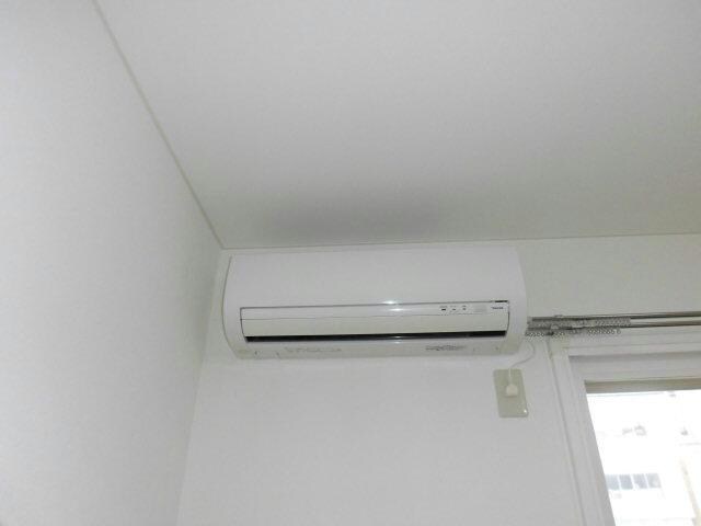  エスティ三番舘214-10