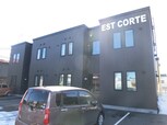 EST　CORTE