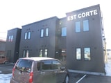 EST　CORTE