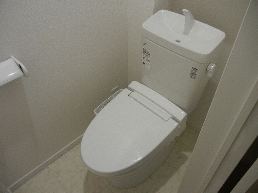 トイレ Ｌｉｃｏ（川端）