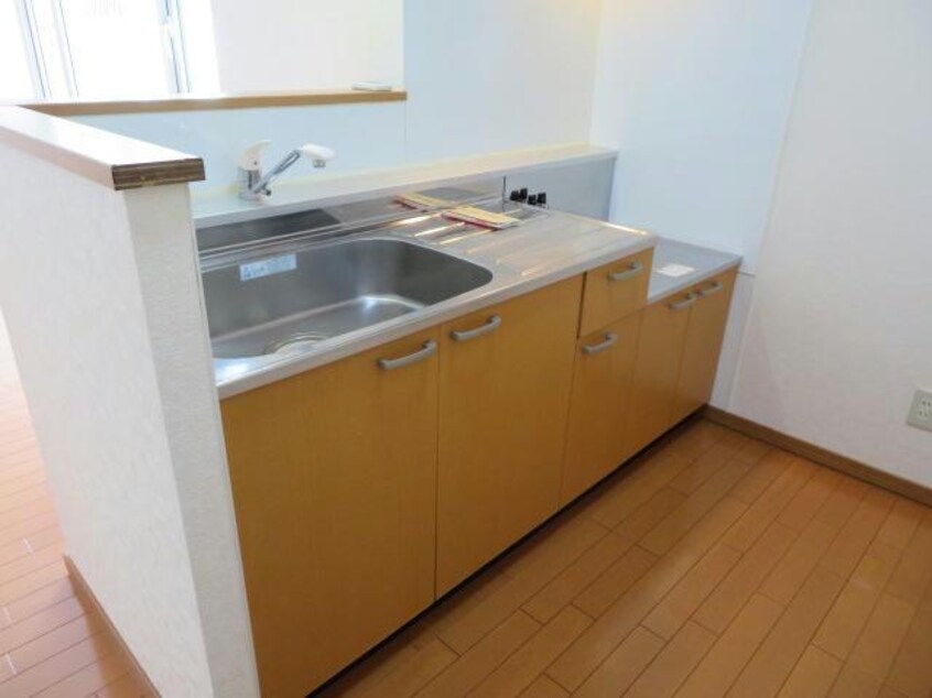  ウッドベル旭町