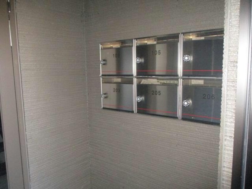  N-ROOM