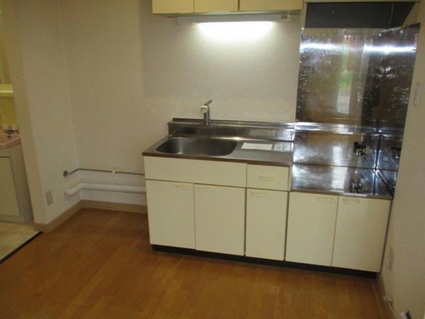  ハイエスト東7・9