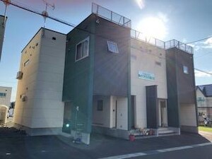 ハスコートたかすⅥ