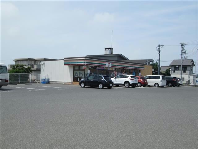 セブンイレブン一色味浜店(コンビニ)まで602m ふれんどバス/大宝橋 徒歩6分 1階 築22年