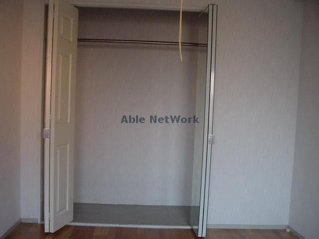 クローゼット 名鉄西尾線/西尾駅 徒歩13分 2階 築30年