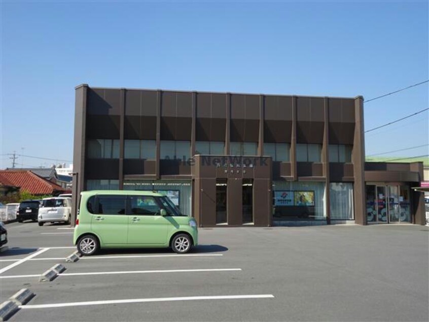 岡崎信用金庫西尾支店(銀行)まで839m 名鉄西尾線/西尾口駅 徒歩1分 2階 築28年