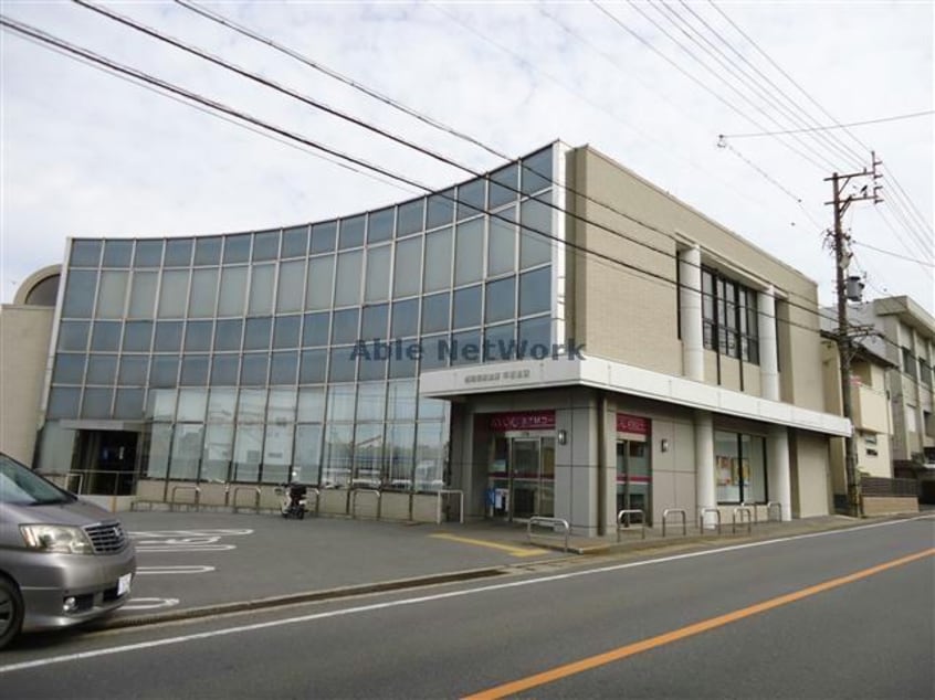 西尾信用金庫平坂支店(銀行)まで971m 名鉄バス(西尾市)/港前 徒歩7分 4階 築22年