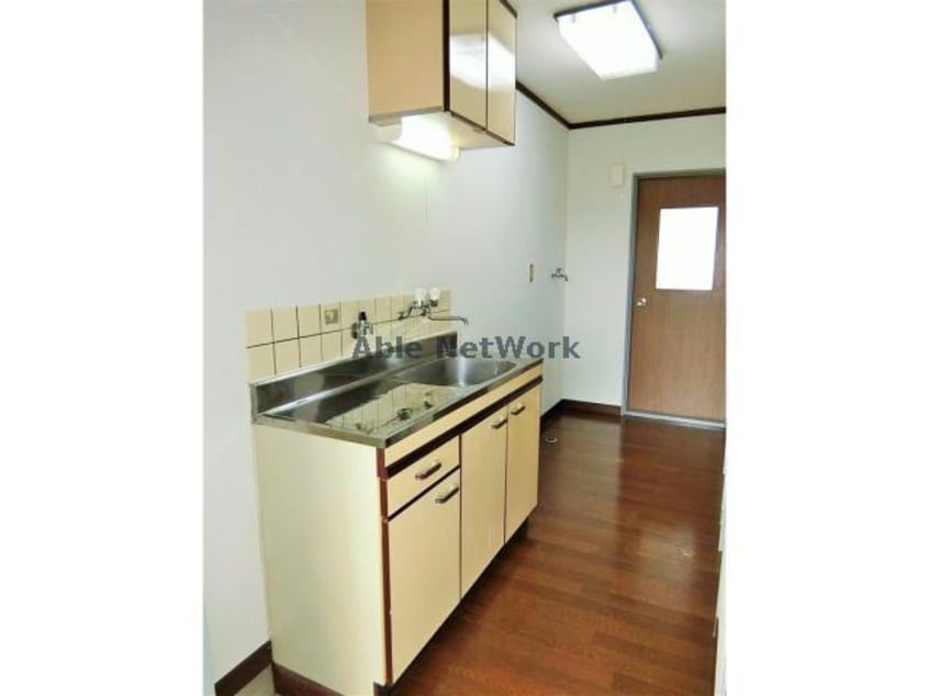  名鉄三河線/新川町駅 徒歩35分 1階 築33年