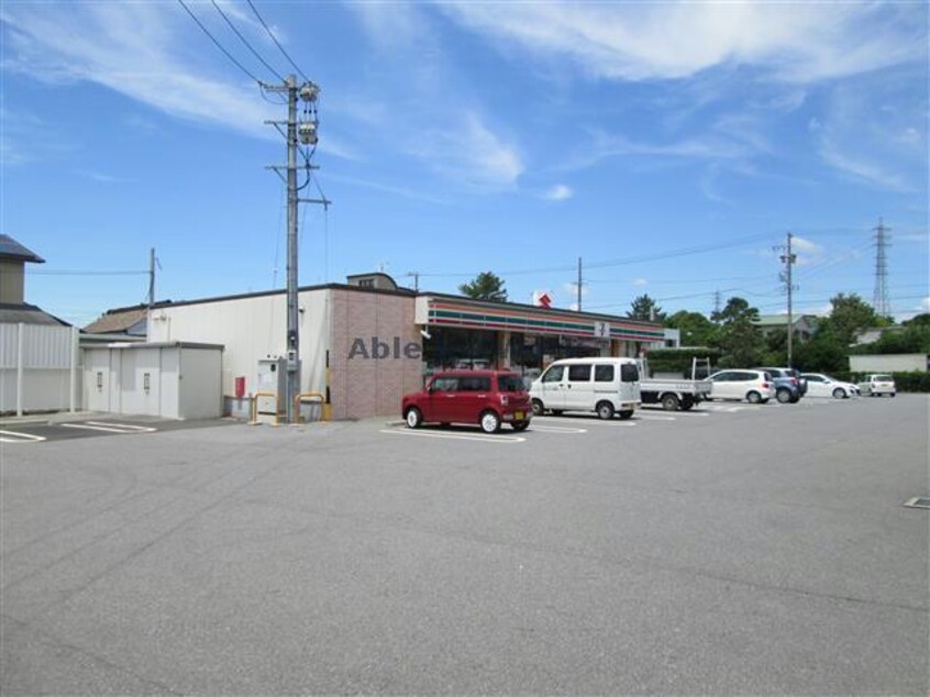セブンイレブン吉良上横須賀店(コンビニ)まで585m 名鉄西尾線/上横須賀駅 徒歩6分 1階 築23年