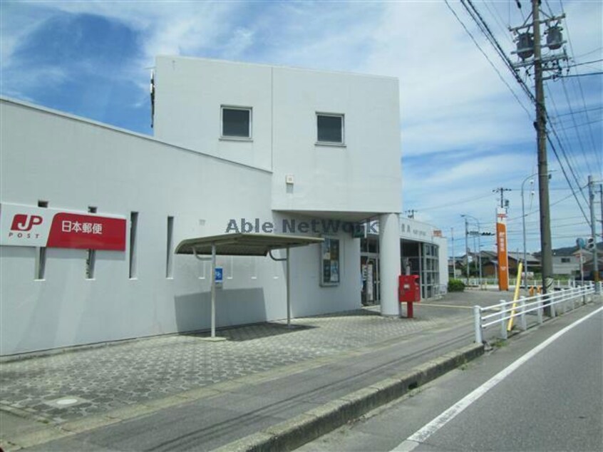 吉良町郵便局(郵便局)まで522m 名鉄西尾線/上横須賀駅 徒歩6分 1階 築23年