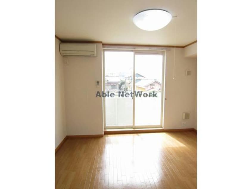  名鉄バス（岡崎市）/正名 徒歩5分 2階 築20年