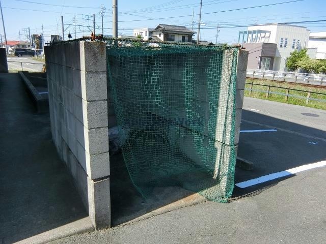  名鉄西尾線/桜町前駅 徒歩4分 2階 築25年