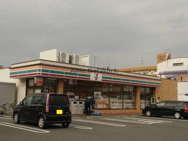 セブンイレブン西尾寄住町店(コンビニ)まで415m 名鉄西尾線/西尾駅 徒歩5分 4階 築19年