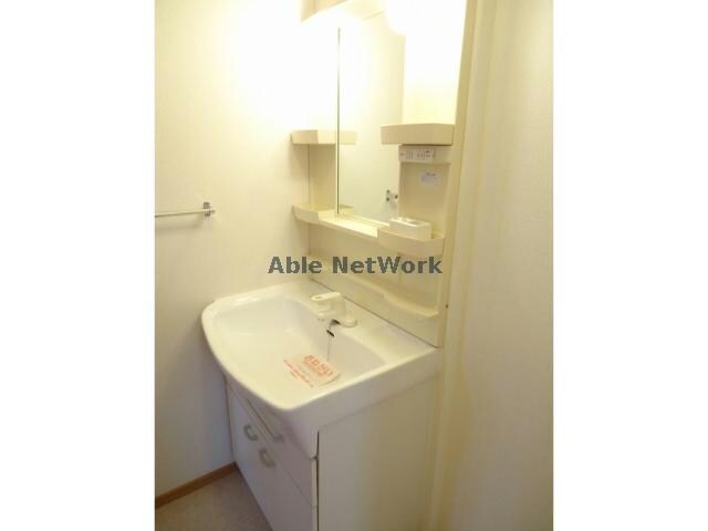  名鉄バス(西尾市)/家武 徒歩4分 1階 築18年