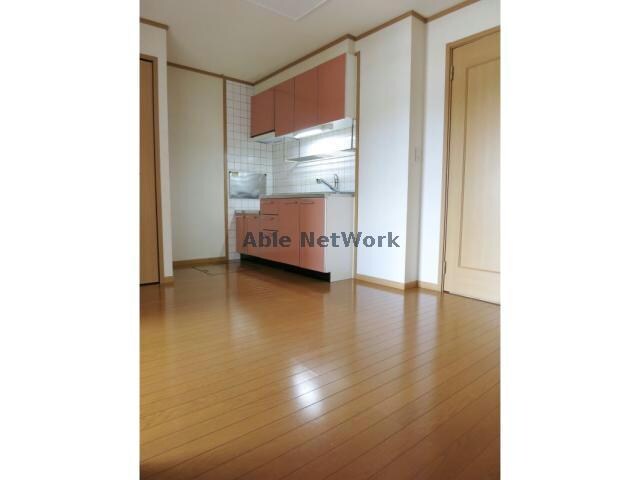  名鉄バス（岡崎市）/南中島 徒歩3分 1階 築21年