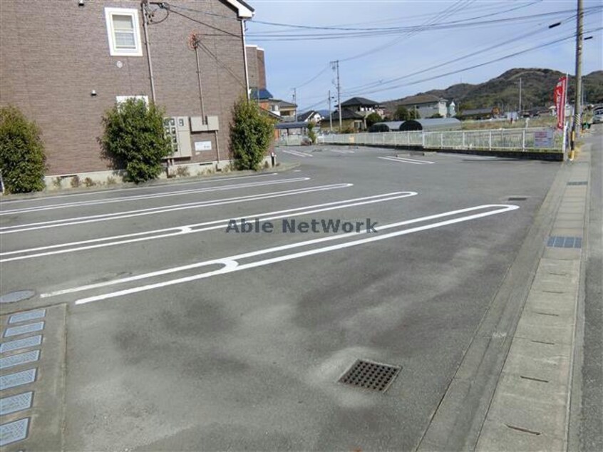  名鉄バス（岡崎市）/南中島 徒歩3分 1階 築21年