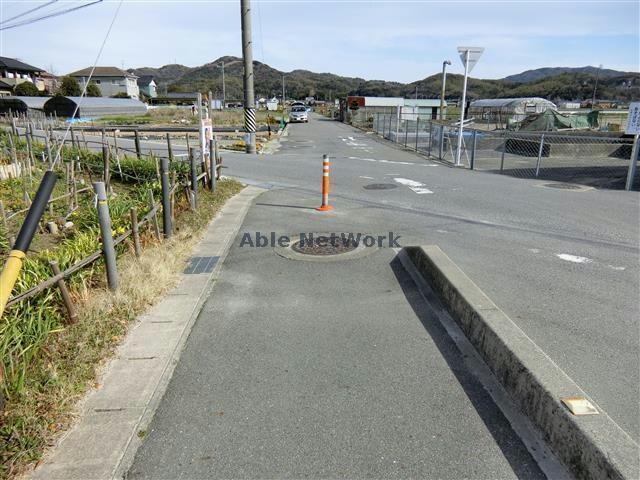  名鉄バス（岡崎市）/南中島 徒歩3分 1階 築21年