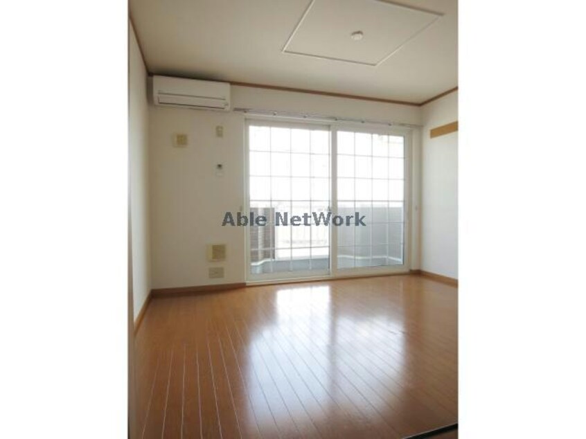  名鉄バス（岡崎市）/南中島 徒歩3分 1階 築21年