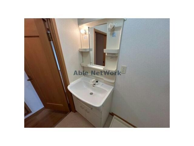  名鉄西尾線/桜町前駅 徒歩14分 2階 築18年