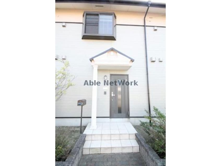  名鉄バス（幡豆郡）/満国寺前 徒歩8分 1-2階 築18年