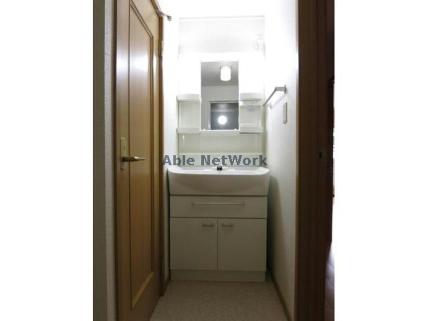  名鉄西尾線/西尾駅 バス12分矢田小前下車:停歩9分 2階 築17年