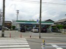 ファミリーマート矢田小南店(コンビニ)まで156m 名鉄西尾線/西尾駅 バス12分矢田小前下車:停歩9分 1階 築16年