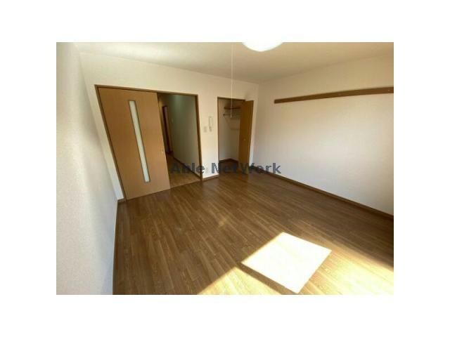  くるくるバス（碧南市）/志貴崎町 徒歩2分 2階 築17年