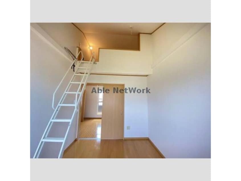  名鉄三河線/高浜港駅 徒歩17分 1-2階 築17年