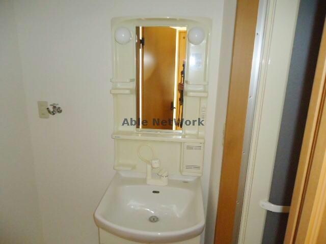  名鉄三河線/新川町駅 徒歩11分 2階 築23年