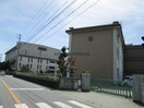 西尾市立福地中学校(中学校/中等教育学校)まで1216m 名鉄西尾線/福地駅 徒歩2分 1-2階 築16年