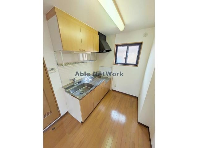 同部屋タイプ 名鉄西尾線/米津駅 徒歩10分 1階 築20年