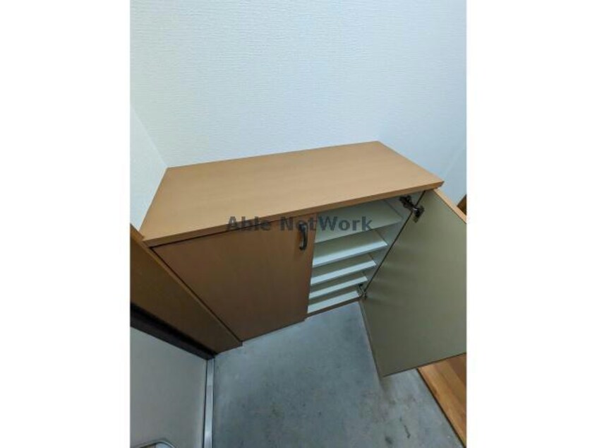 同部屋タイプ 名鉄西尾線/米津駅 徒歩10分 1階 築20年